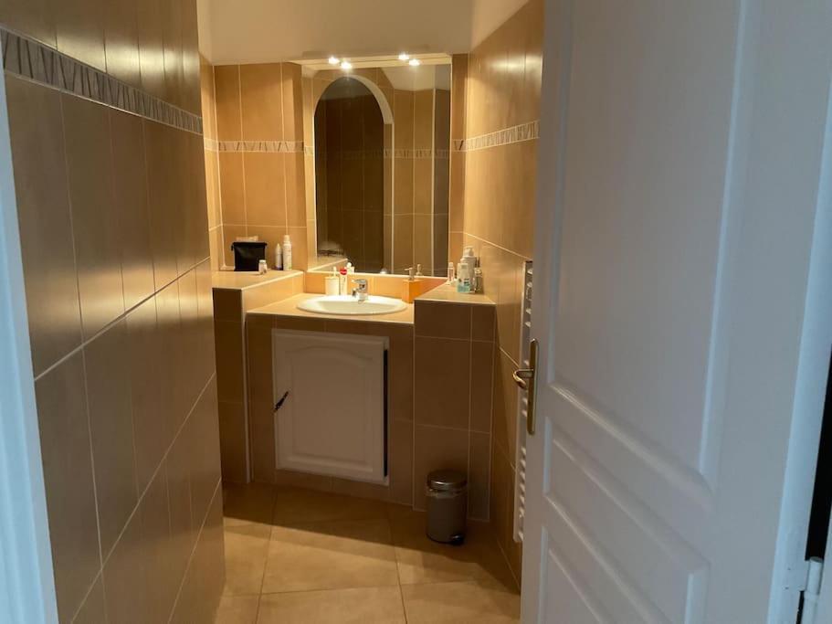 Akropole De Caroline, Central, Lumineux, Calme, Free Parking, Lift, 3 Beds Ντραγκινιάν Εξωτερικό φωτογραφία