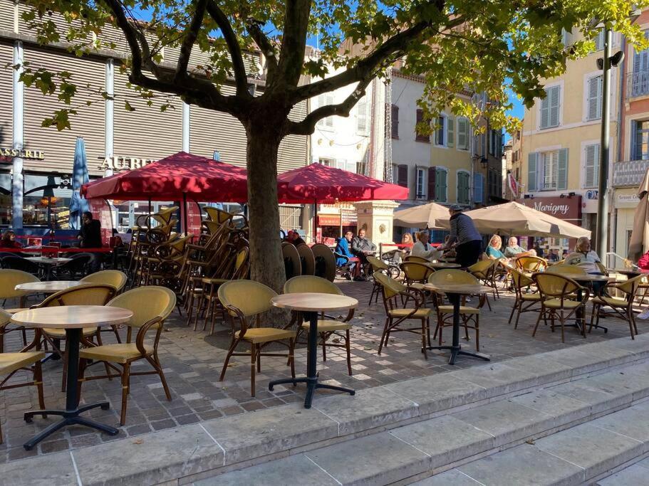 Akropole De Caroline, Central, Lumineux, Calme, Free Parking, Lift, 3 Beds Ντραγκινιάν Εξωτερικό φωτογραφία